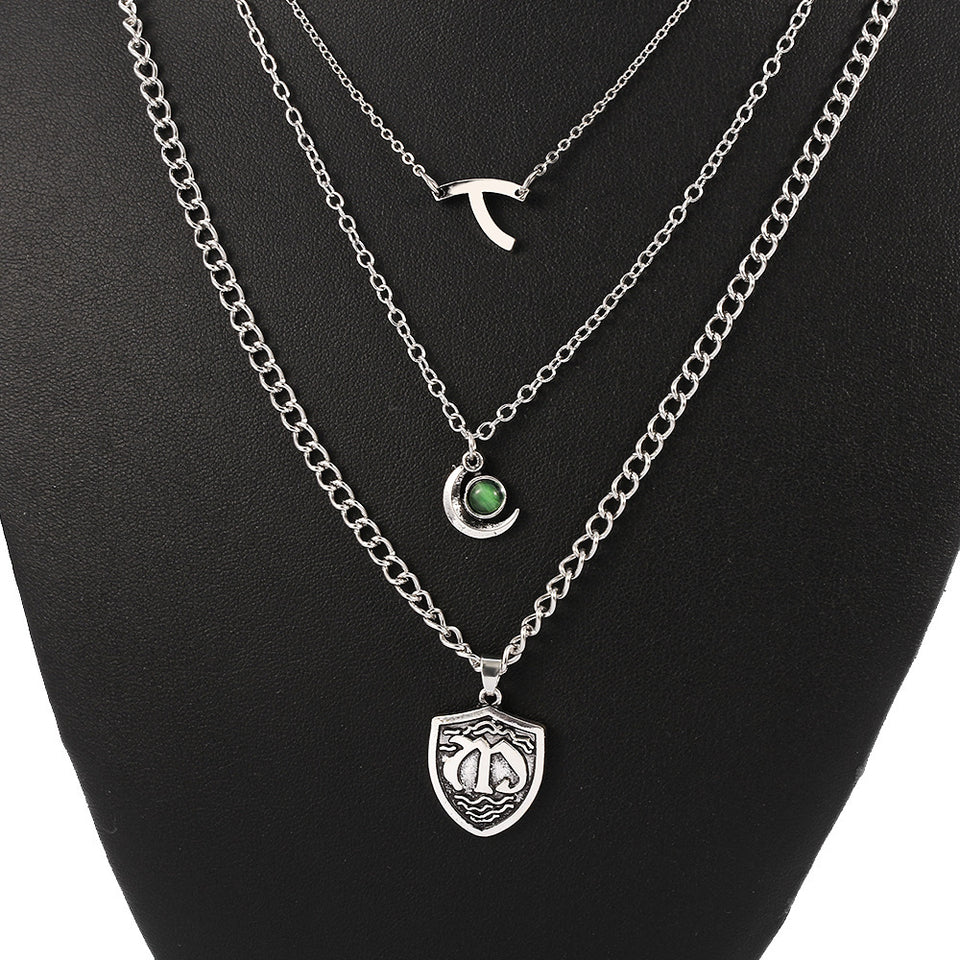 Collier court à plusieurs rangs