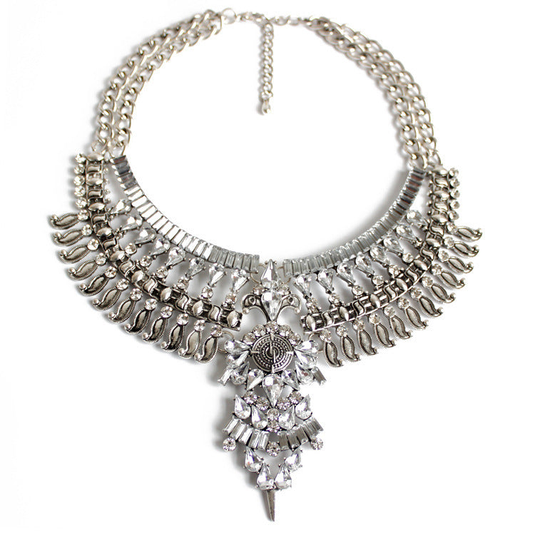 Collier court en alliage avec diamant – Collier en cristal