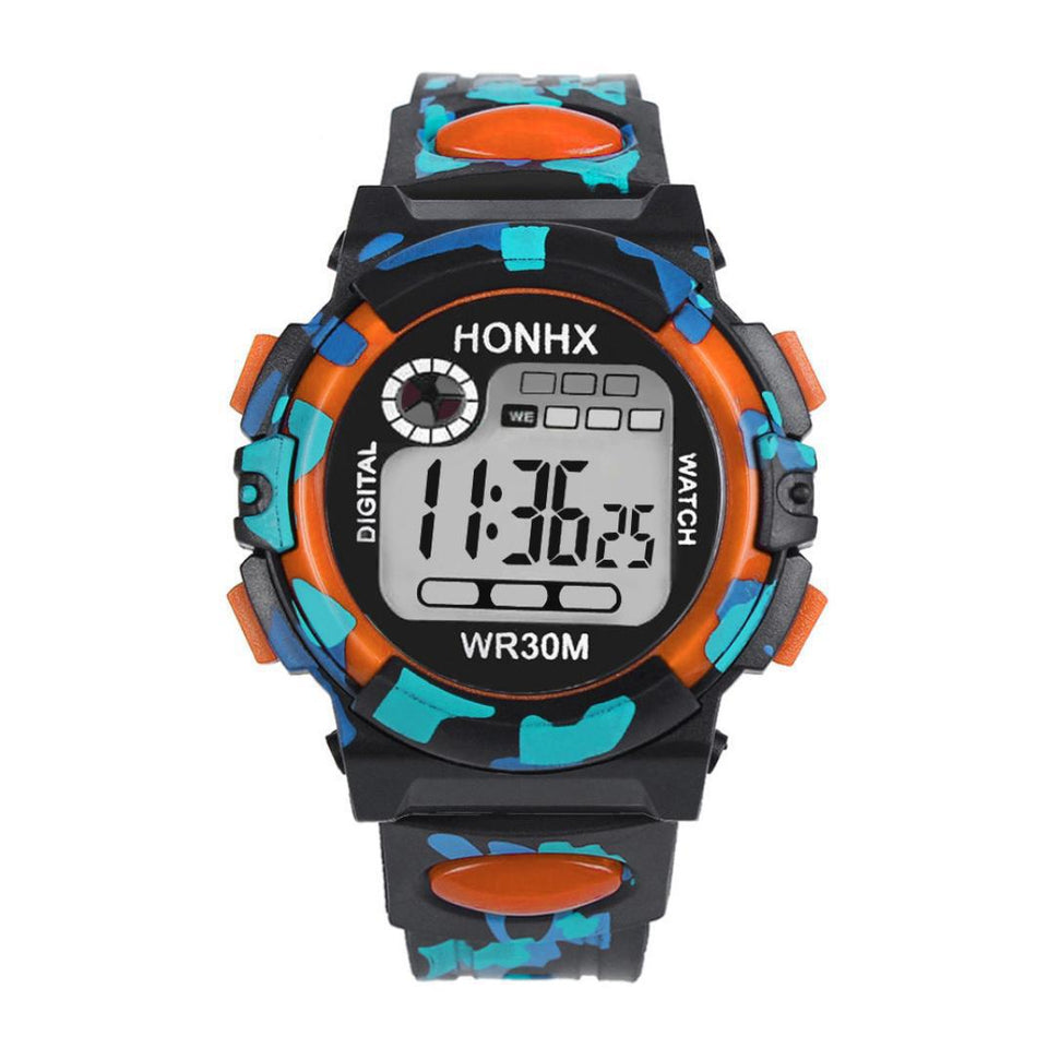 Montre de sport camouflage à affichage numérique avec chronographe, calendrier et étanchéité, design à un cadran