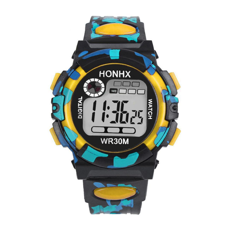 Montre de sport camouflage à affichage numérique avec chronographe, calendrier et étanchéité, design à un cadran