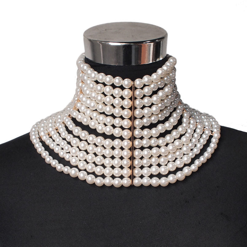 Collier court sexy à perles et plusieurs rangs