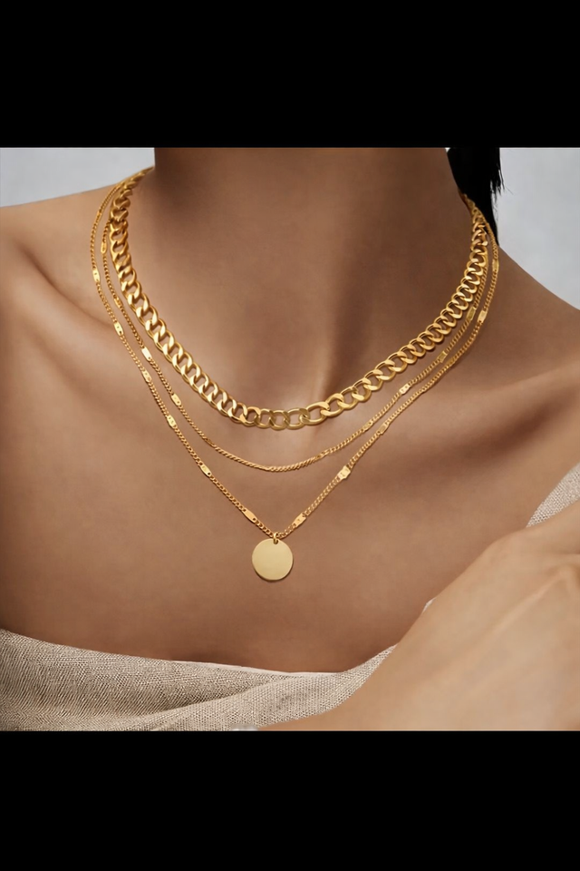 Collier doré superposé en acier inoxydable pour femme, élégant et résistant à la décoloration
